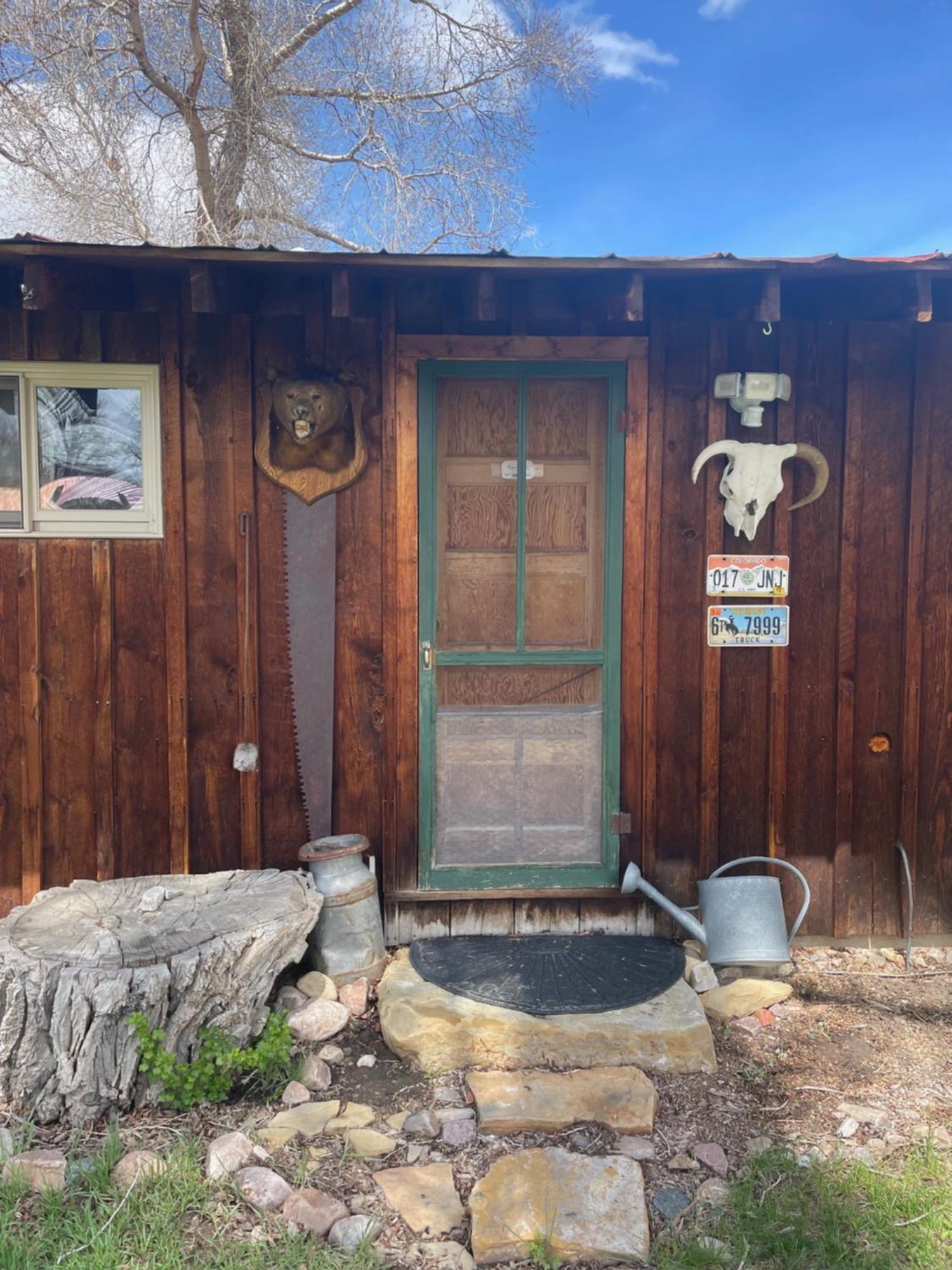 Aubin Sky Lodging At The Yl Ranch Savery Exterior foto